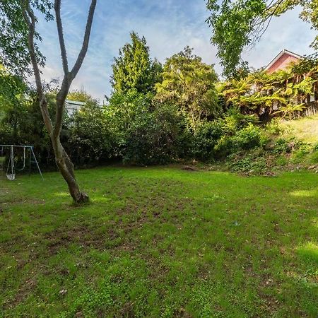 Charming Hideaway Villa Taupo Luaran gambar