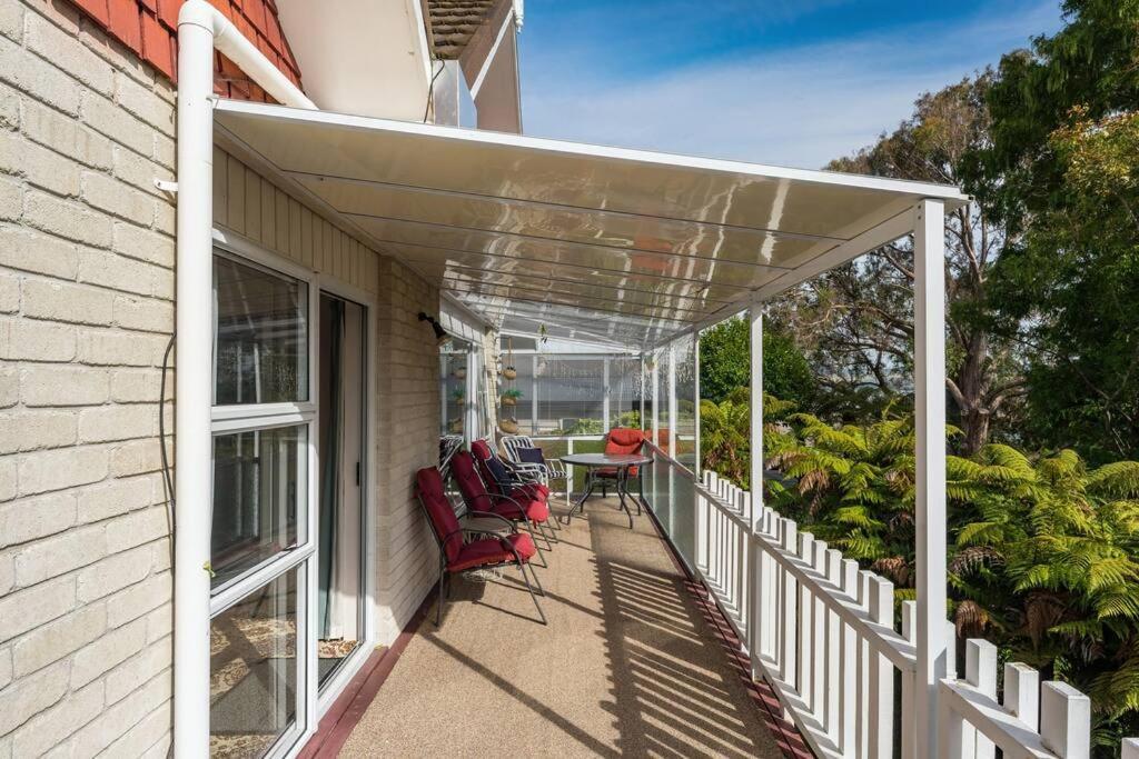 Charming Hideaway Villa Taupo Luaran gambar